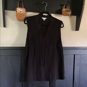 Time and Tru Black Sleeveless Pleated Blouse XXL floral crocheted detail